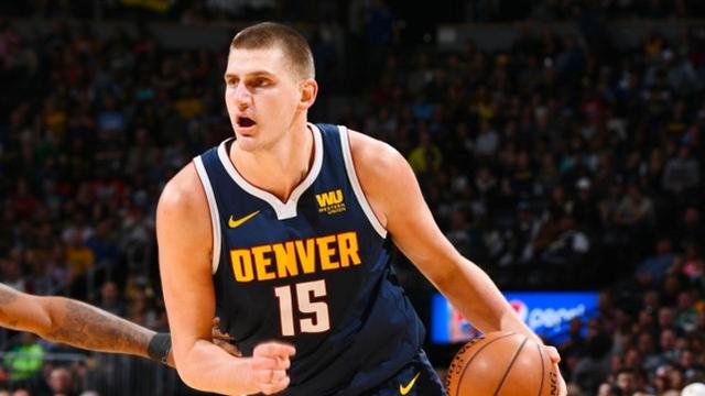 姚明当年就 姚明当年就