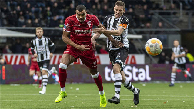 赛中的控球 赛中的控球